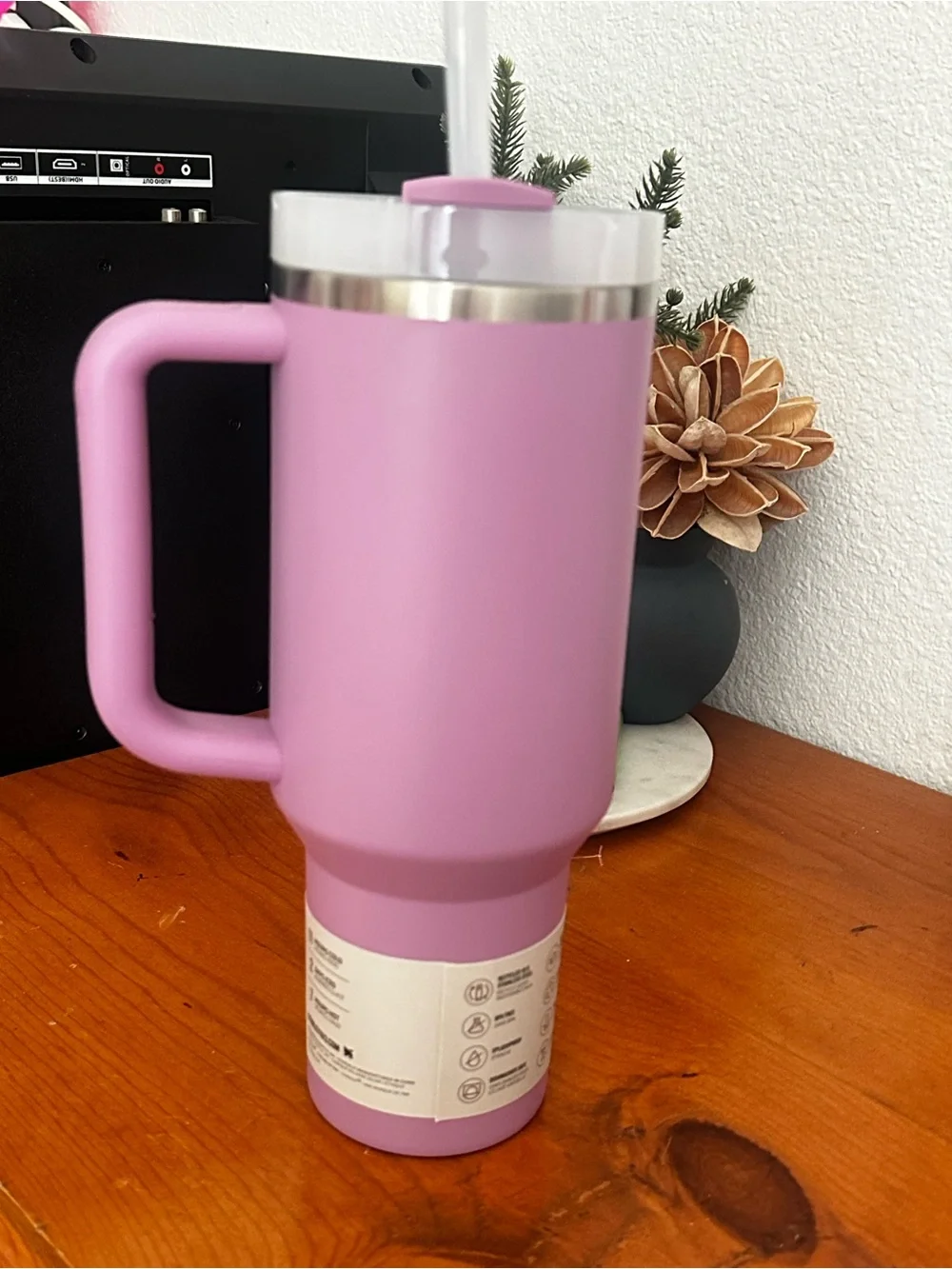 Stanley Lilac Quencher H2.0 Tumbler with Handle and Straw